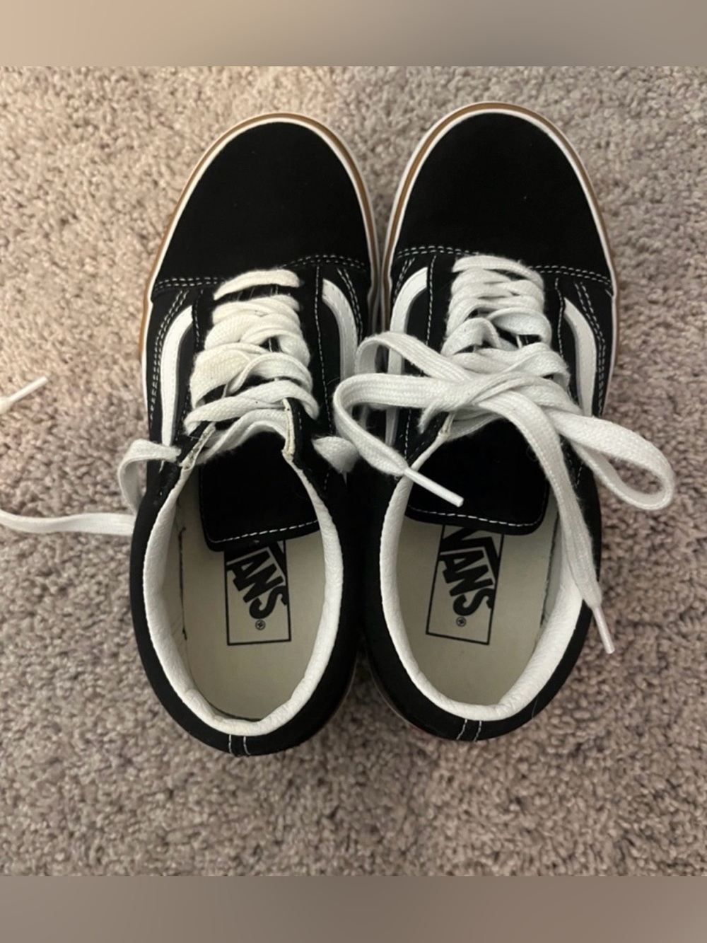 Vans Black White Gum Old Skool Sneakers. Size 8. - Picture 4 of 7